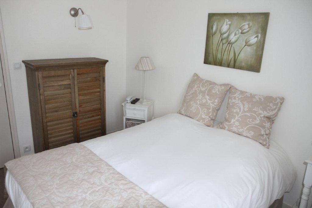 Hotel Le Suroit Perros-Guirec Ruang foto