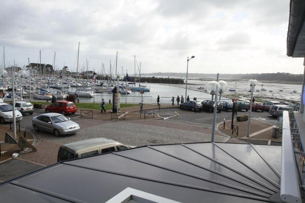 Hotel Le Suroit Perros-Guirec Ruang foto