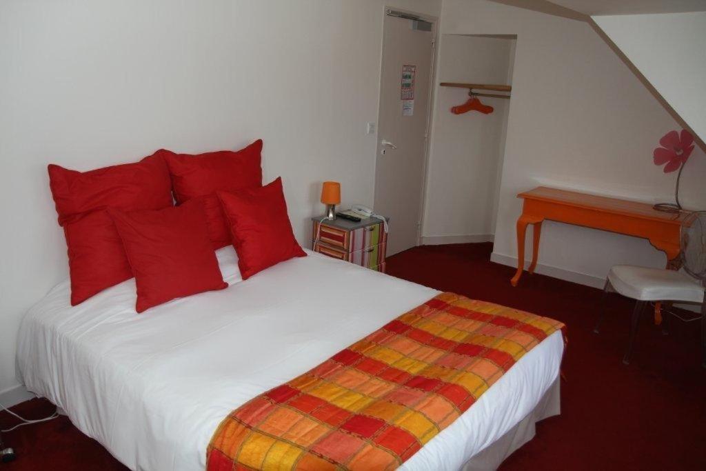 Hotel Le Suroit Perros-Guirec Ruang foto