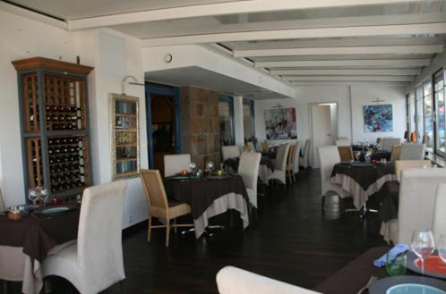 Hotel Le Suroit Perros-Guirec Bagian luar foto
